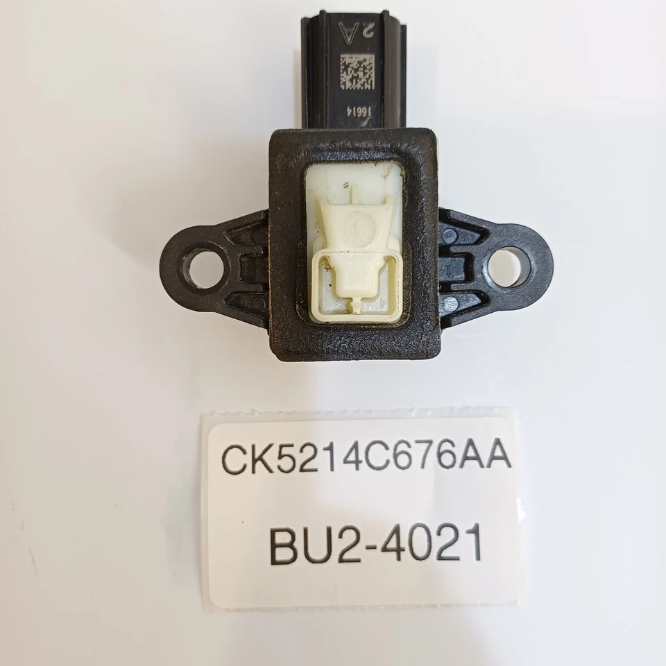2011-2015 Land Rover Range Rover Evoque Airbag Crash Sensor CK5214C676AA - Image 2 of 4