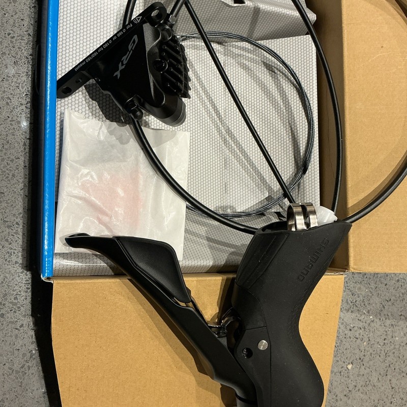 Shimano GRX ST-RX600 Right Hand 11 Speed Shifter and Front Brake RRP £264.99