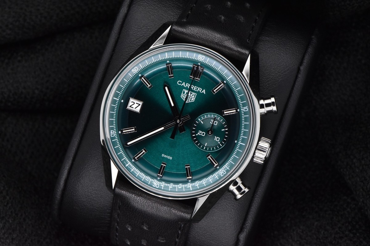 Tag Heuer Carrera Chronograph 39mm Glassbox Green Dial CBS2211-0