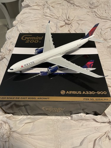 Gemini Jets Delta A330-900 Neo (N401DZ) Modellflugzeug im Maßstab 1:200