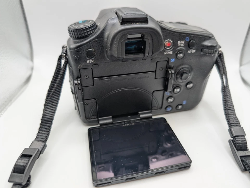 Sony Alpha SLT-A77V, Foto 3 von 5