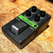 Yamaha FL-01 Flanger Guitar Effects Pedal Good