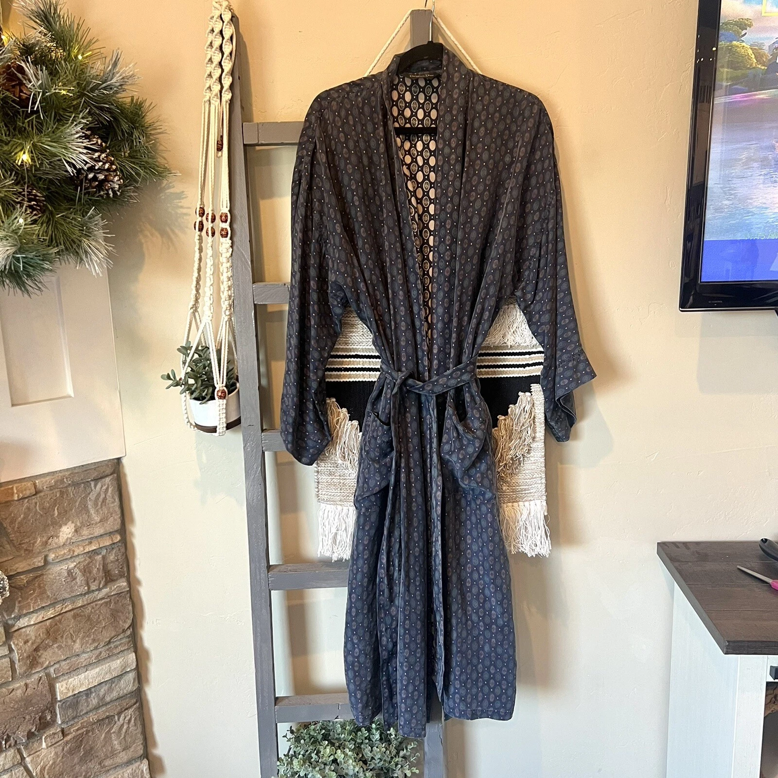 Cardigan long 100 % soie Christian Dior avec ceinture taille unique