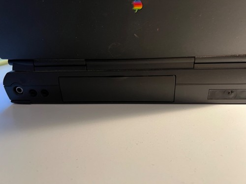 Apple Macintosh Powerbook 1400cs/166 - M3571 - Picture 11 of 18
