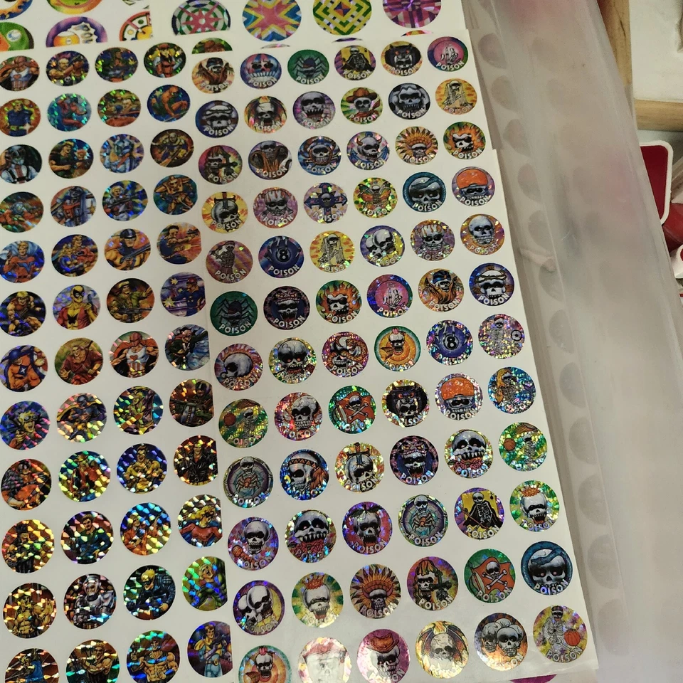 LOTE DE 100 pegatinas años 90. Pegatinas holográficas en papel de aluminio 3D Foto 3 de 4