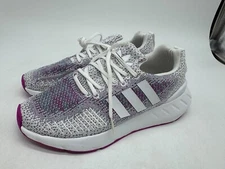 Adidas Originals Swift Run 22 Athletic Sneaker Women's Vivid Pink Lace-Up - 7.5