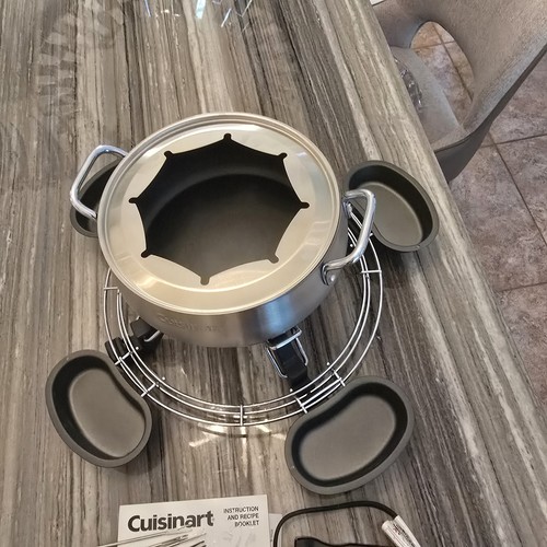 Cuisinart Fondue Set with Rotating Lazy Susan Stainless Steel Cuisinart - Picture 6 of 9