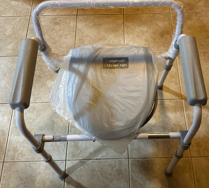 Steel Folding Bedside Commode Chair With 7.5 Qt Bucket 350 lb Weight Capacity