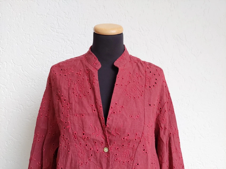 Rotes Lochmuster Stickerei Hemd Bluse von Zara, Gr. XL - Bild 3 von 4