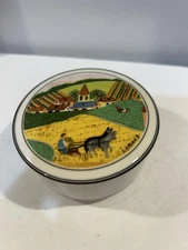 Villeroy & Boch Naif  Luxembourg Porcelain Trinket Box LaPlau Country Scene 3x2