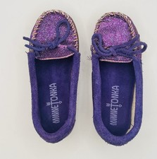 Toddler Girls SZ 10 Minnetonka Purple Glitter Sparkly Suede Leather Moccasins