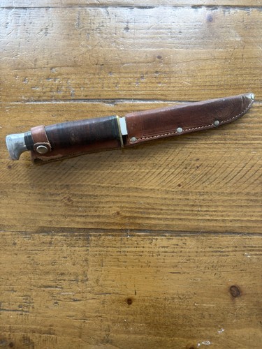 Vintage Ka-Bar Kabar 1226 USA Fixed Blade Hunting Knife Leather Handle w/ Sheath