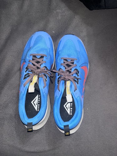 Men’s Nike Trail Sneakers. Lightly Used In Good Shape 8.5