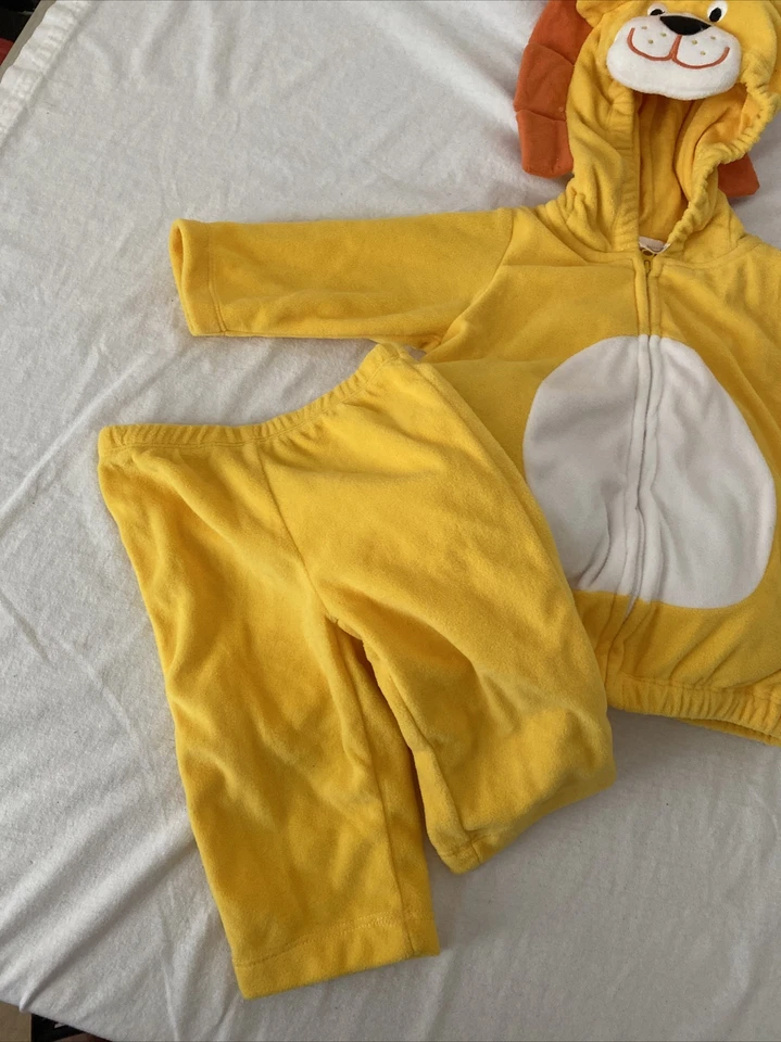 Disfraz de Halloween de león polar bebé Carters. Talla 3-6 meses. Foto 4 de 4