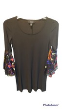 Women’s Party Dress sz S Black Lace Embroidered Bell Sleeve Knee Length Fabulous