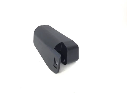 Proform Gold's Gym T7 430i CST205 305 Treadmill Right Rear Roller End Cap 391614