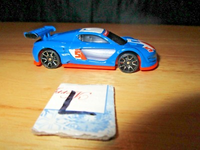 2015 Hot Wheels Renault Sport 01 DHP01 Die Cast 1:64 Scale