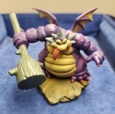 Square Enix Dragon Quest Monster Gallery Figure Gigademon Collectible