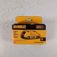 DEWALT DCB203 20V MAX 2.0Ah Lithium-Ion Compact Battery