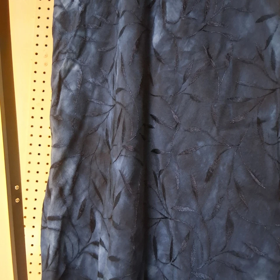 Vestido recto vintage años 90 azul bordado Y2K sin mangas 11/12 All That Jazz Foto 2 de 4