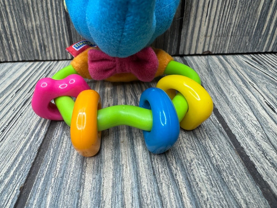 Juguete suave colorido Lamaze bebé elefante con sonajero y anillos para la dentición Foto 4 de 4