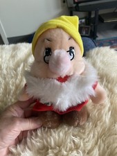 VTG Walt Disney World Snow White  the Seven Dwarfs Plush Doc Doll 8" Toy NWT