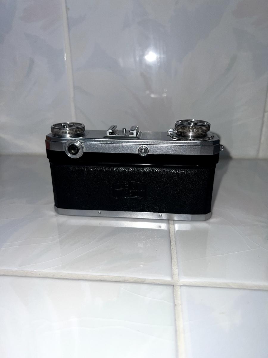 Zeiss Ikon Contax IIa Film Camera [Sonnar Zeiss 50mm f/1.5