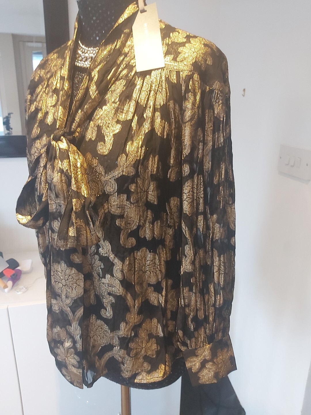 MINT VELVET  Small Gold/black  Baroque Blouse NWT. RRP £109 image 5