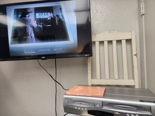Emerson DVD/VCR For Parts/Repair DVD Works VHS Eats Tape Model EWD2203 No Remote - Picture 2 of 7