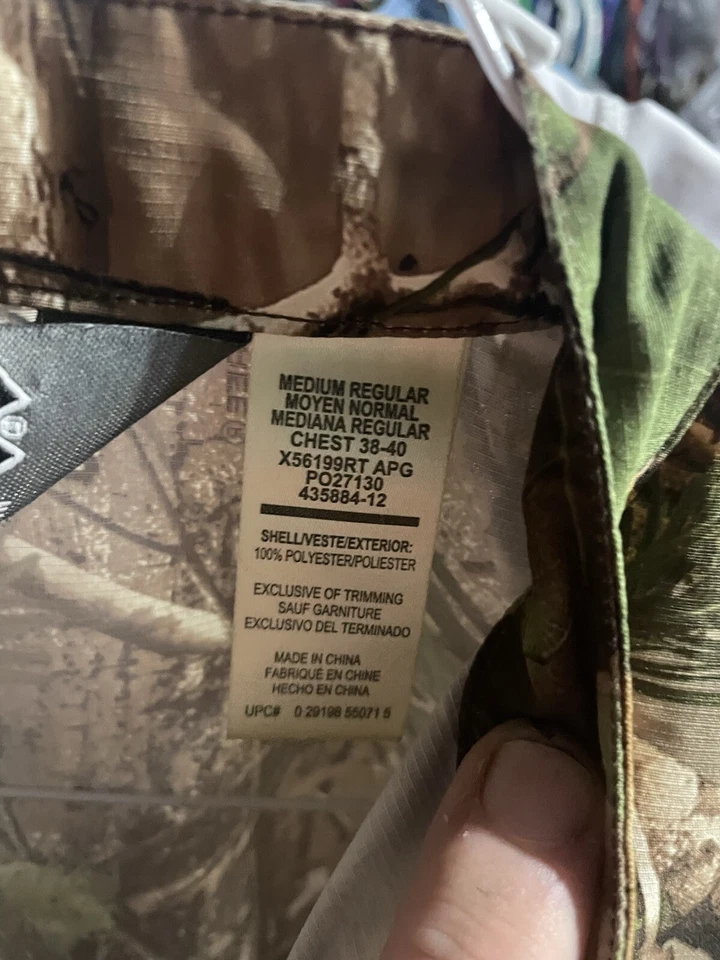 10x Brand Realtree 1/4 Zip Camo Pullover Hunting Shirt. Extra Green Camo. medium - Image 4 of 4