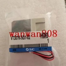 1pcs Brand New SMC solenoid valve VT307K-5G1-02 #F
