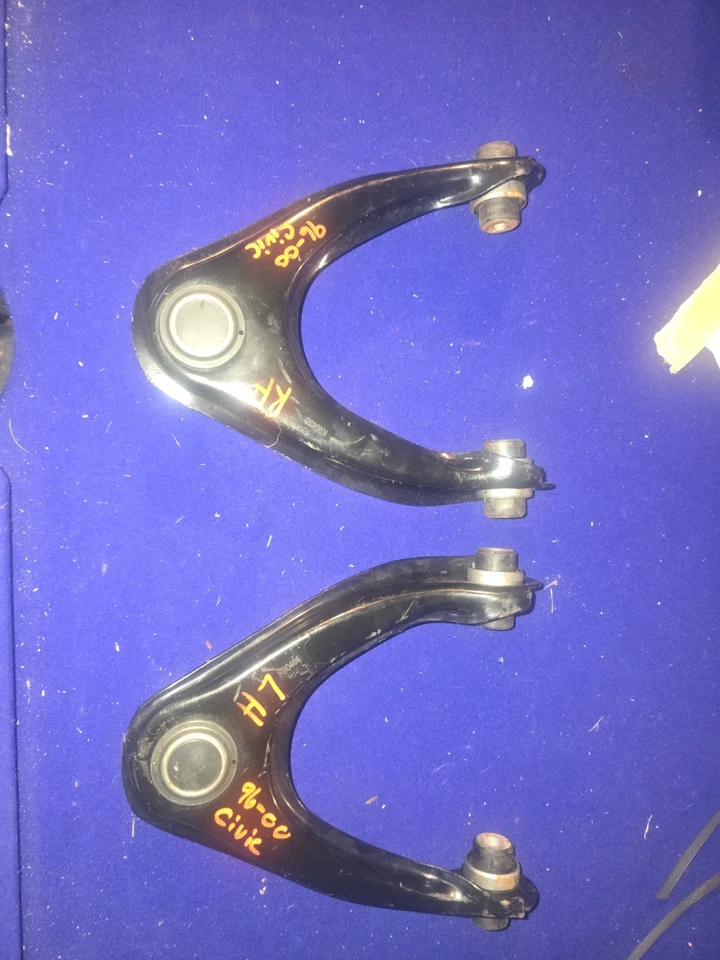 Brazos de control superiores de stock 1996-2000 Ek 1996 1997 1998 1999 2000 Honda Civic Foto 2 de 2