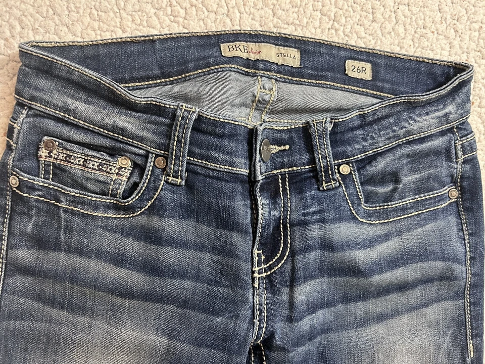 Pantalones de mezclilla para mujer BKE Stella talla 26R Foto 2 de 4