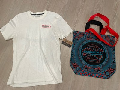 Singapore F1 Formula 1 Grand Prix GP  Unisex T Shirt Size M Plus Bag Bundle NWT