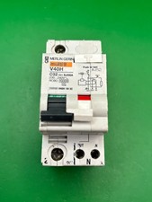 Merlin Gerin 26898 V40H C32 32A 30mA RCBO