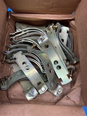 ABB Kindorf C1054 25-Pack Gate-Krom Steel Pipe Straps For 4'' Pipe Conduit