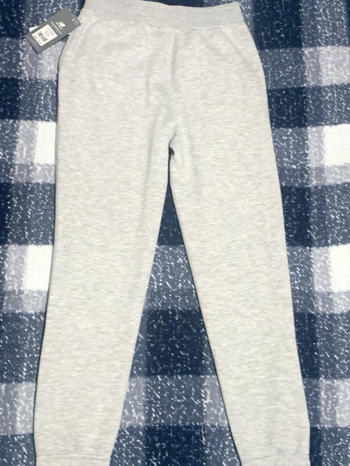 Pantalones deportivos New Balance ATH gris jaspeado Foto 4 de 4