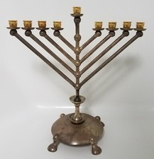 VINTAGE JEWISH SILVERPLATE GOLD PLATED 9 HEADS BRASS MENORAH FROM QUALITY ESTATE