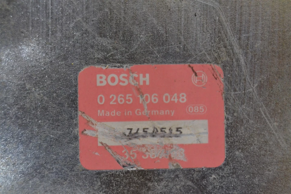 3538793 Cadillac Allante 1993 COMPUTER ABS Braking system Module 03 12F5 - Image 2 of 4