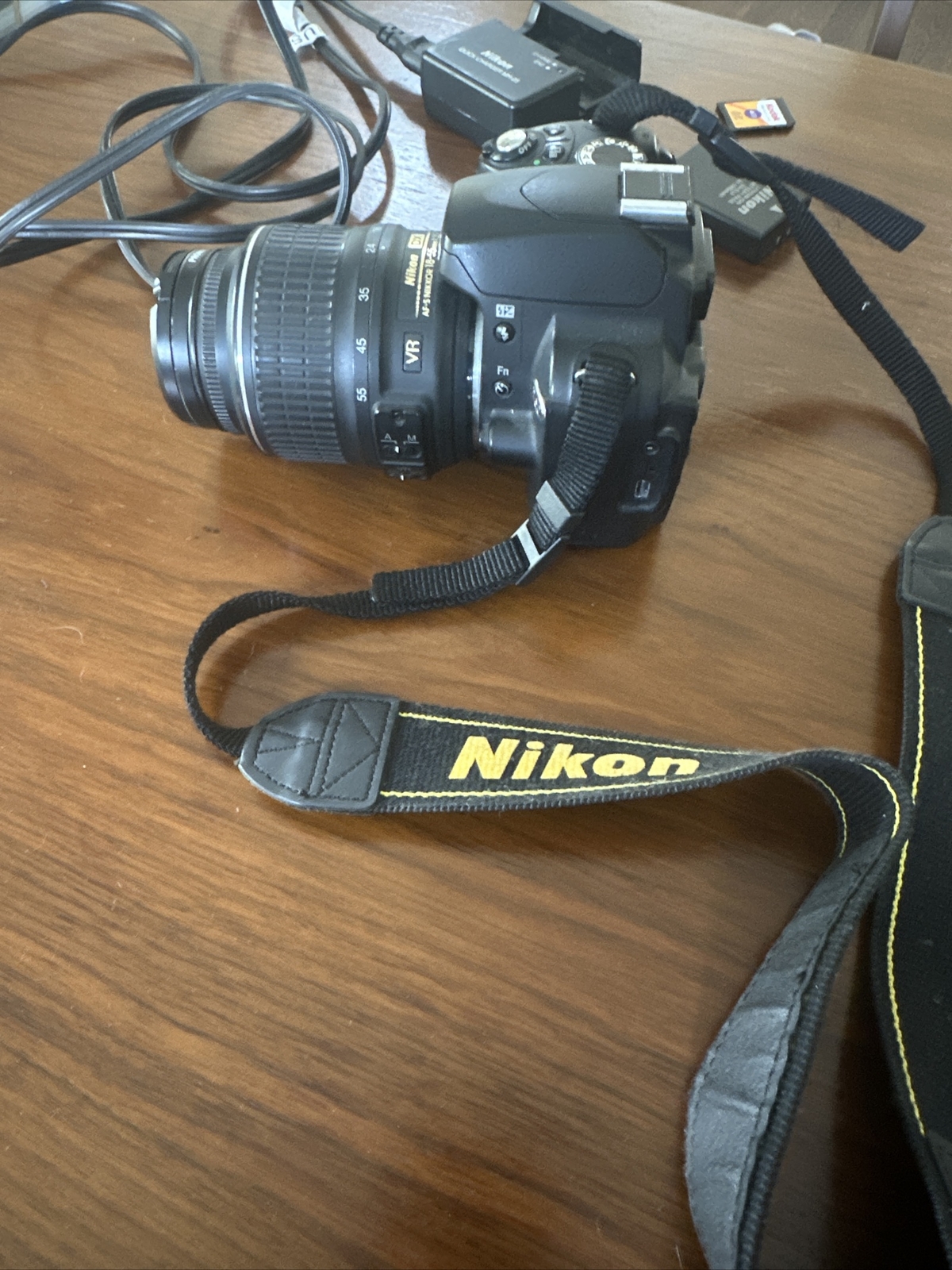 black nikon digital camera d60 with lens, battery, charger, 4GB