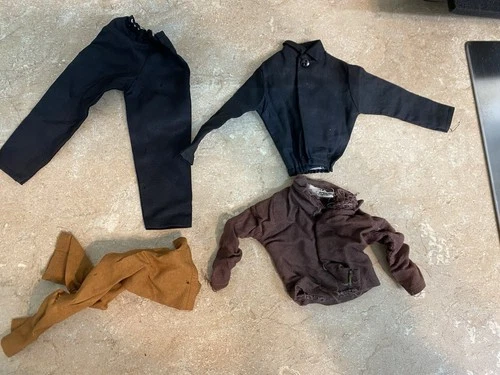 GI Joe Secret Courier And Black Widow Rendezvous Outfits Adventure Team Hasbro