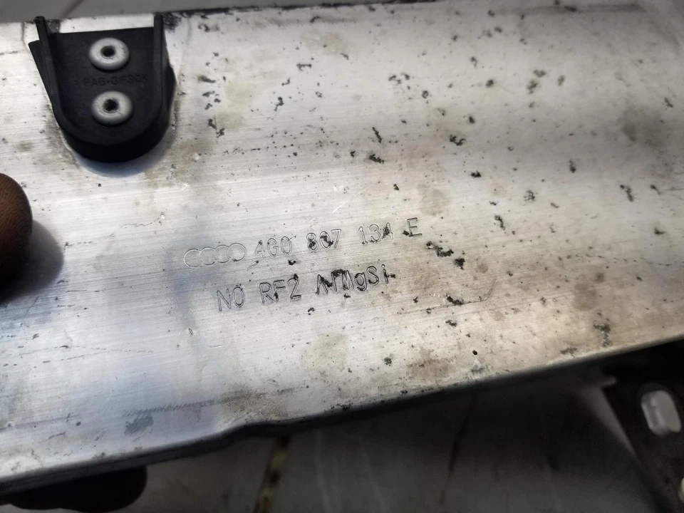 Audi A6 2013 parachoques delantero derecho soporte de refuerzo P/N 4G0807134E #010552 Foto 2 de 4