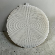 Darice Plastic Canvas 9.25 Circle Clear 7 Pie...