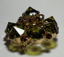 Vintage Schreiner Style Austria Inverted Rhinestone Green & Brown Brooch Pin