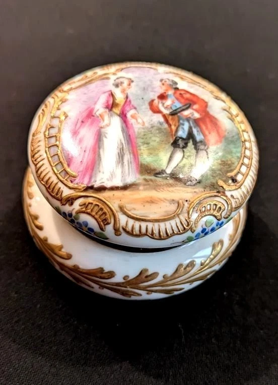 RARE BOITE à PILULE PORCELAINE de Saxe MEISSEN 18e/19e Peint Main ANTIC PILL BOX - Photo 2/4