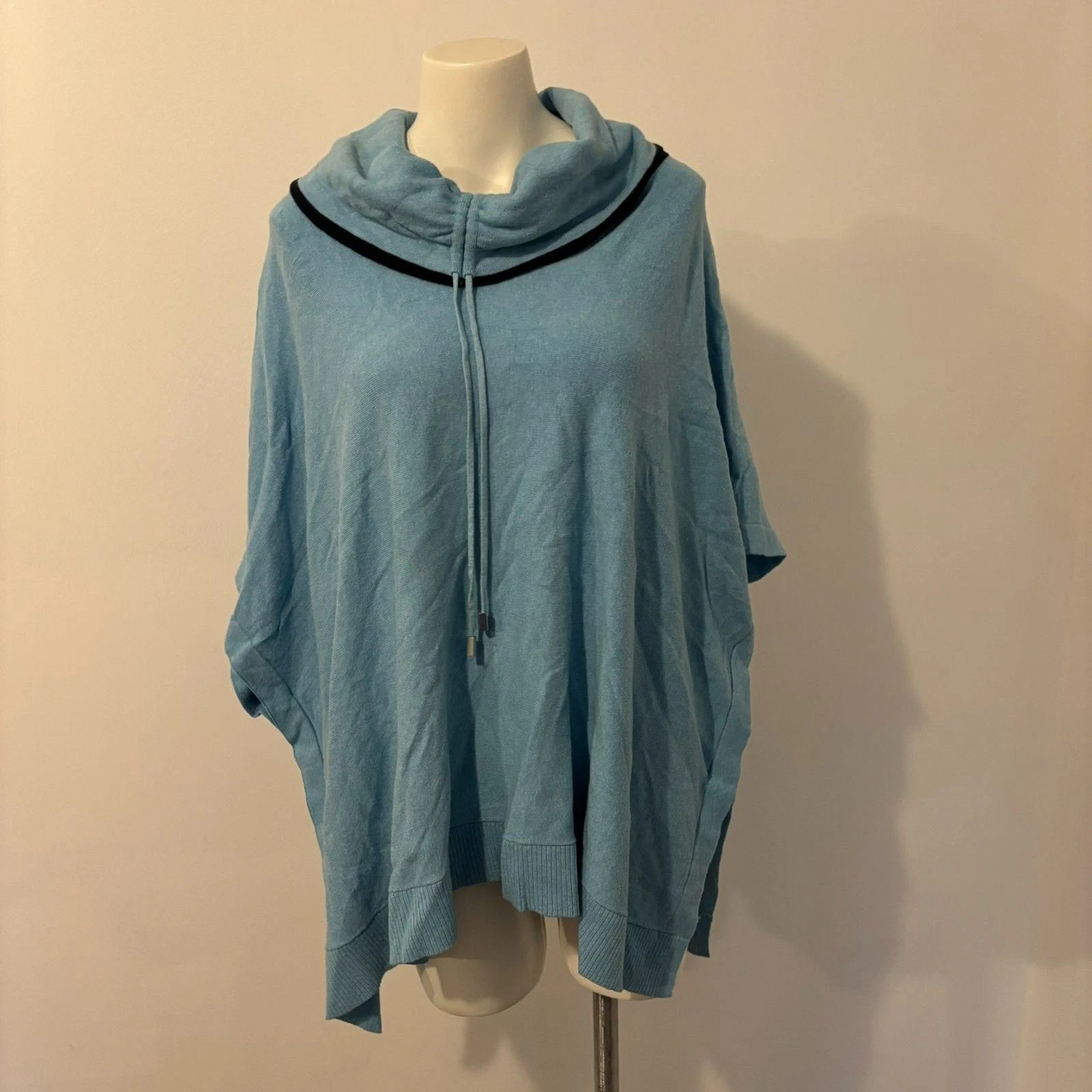 Chico's size S/M Cotton Cashmere Blend Blue Artsy Lagenlook Flowy Shawl Poncho