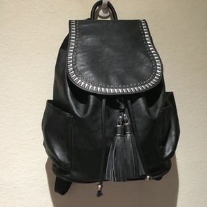 black backpack silver zipper