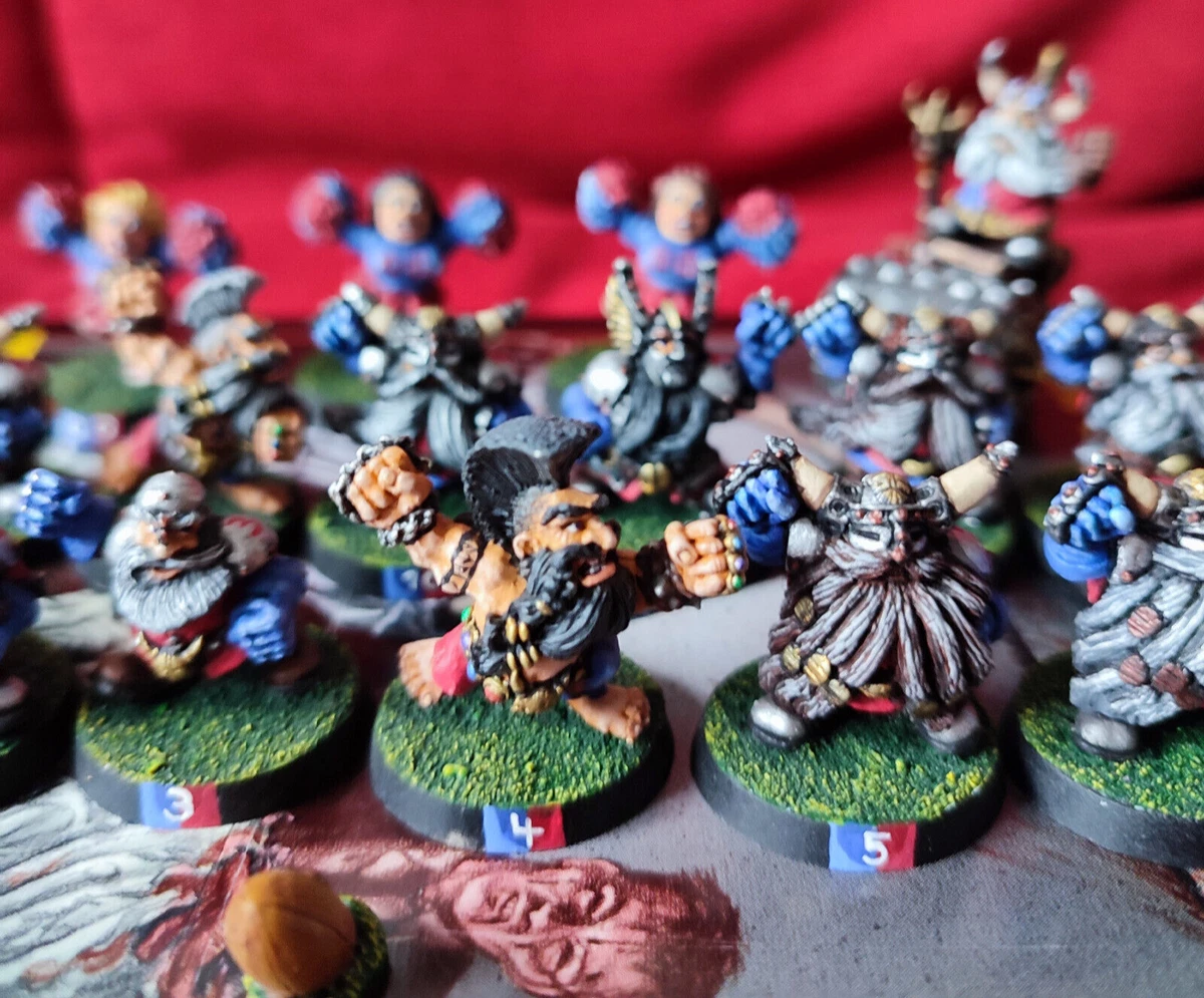 Blood Bowl - Dwarf / Zwerge - TEAM Pro Painting
