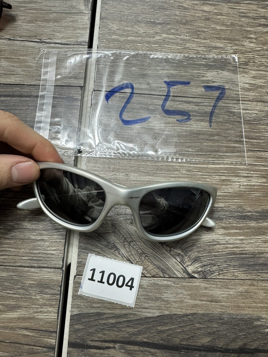 Rare Vintage OAKLEY TEN Frame Silver 1998 Sunglasses Damage