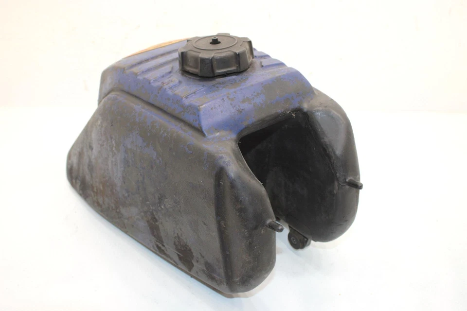 86 Yamaha  Moto 4 Yfm200dxs Oem Fuel Tank 99999-02137-00 AY1 - Image 4 of 4